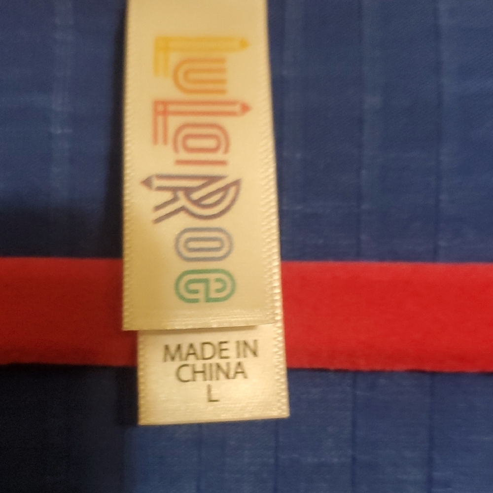 LuLaRoe Lynnae Vibrant Blue Ribbed Long Sleeve Top - Picture 3 of 5